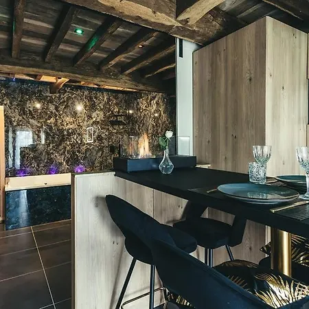 Le Duplex De L'etoile Cinéma Jacuzzi Et Sauna Privatif *