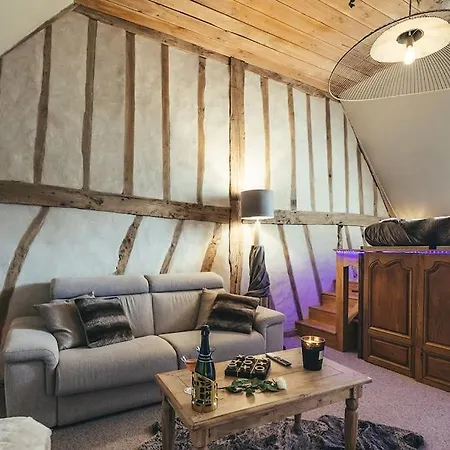 Le Duplex De L'etoile Cinéma Jacuzzi Et Sauna Privatif * Longmesnil